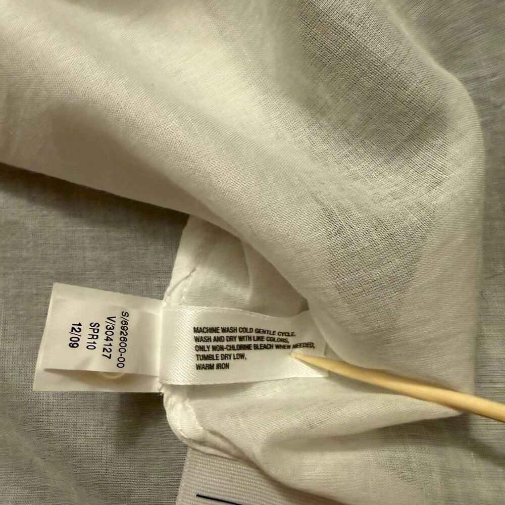Gap Cotton Voile Pintuck Blouse | White Classic Button Front Shirt | XL - Picture 10 of 14